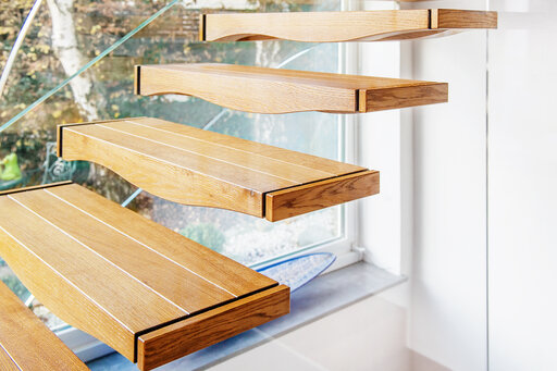 Schwebende Wellen - schwebende Treppe Stufe Design von Siller
