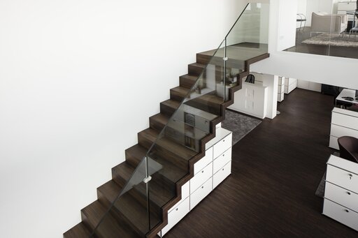 Zig-Zag Straight - Zigzag straight Treppen Holz Treppen Glasgeländer Siller Germany 3
