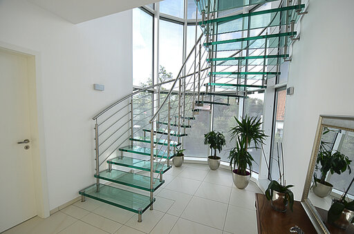 Sevilla Glass Helical - Sevilla Glastreppe Siller Treppen gebogen 1
