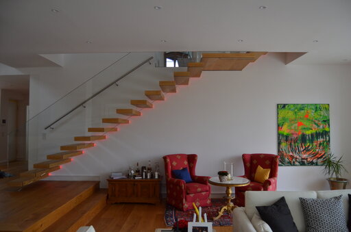 New Mistral Magic - schwebende Treppe mit acrylhaltern und led Siller Treppen Design 3