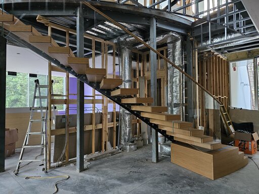 schwebende Treppe modern, modern floating staircase