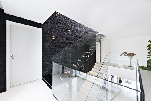 Mistral Black - Ganzglastreppe Mistral schwarz Siller Treppen 1