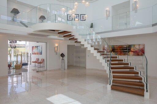 Bogentreppe COBRA white 2 - Moderne Bogentreppe Design Siller Treppen 2
