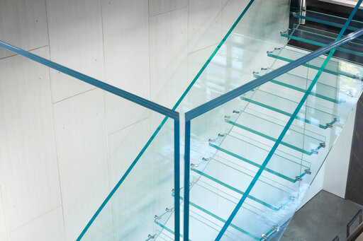 Glastreppe Chicago - minimalistisches Glastreppendesign von Siller Chicago 6